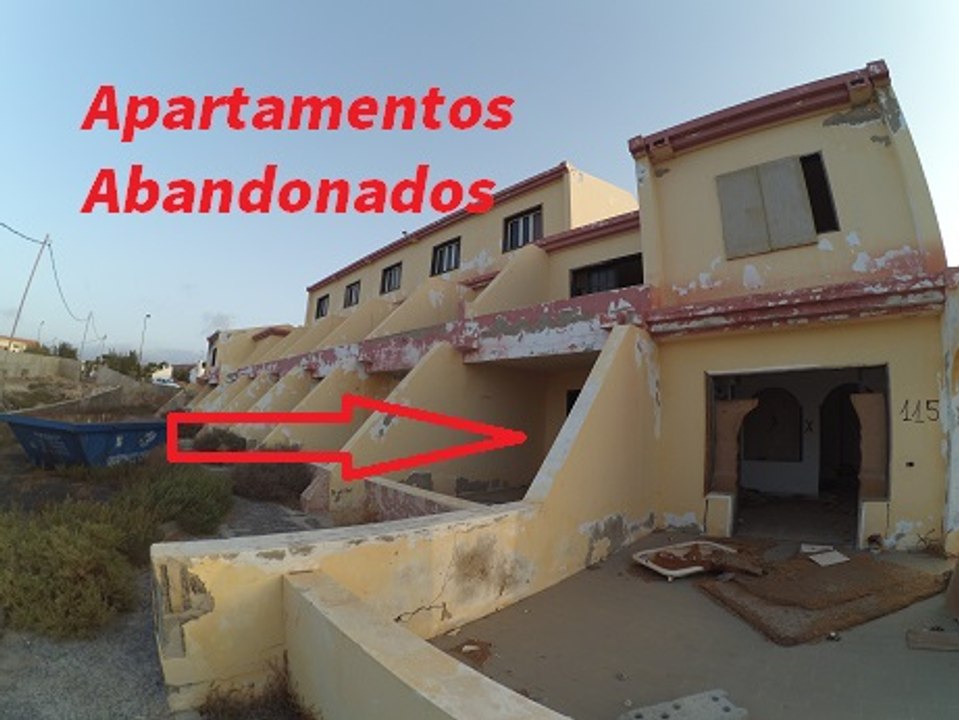 Complejo Apartamentos Abandonados. Urbex Canarias. Urbex España. Lugares Abandonados