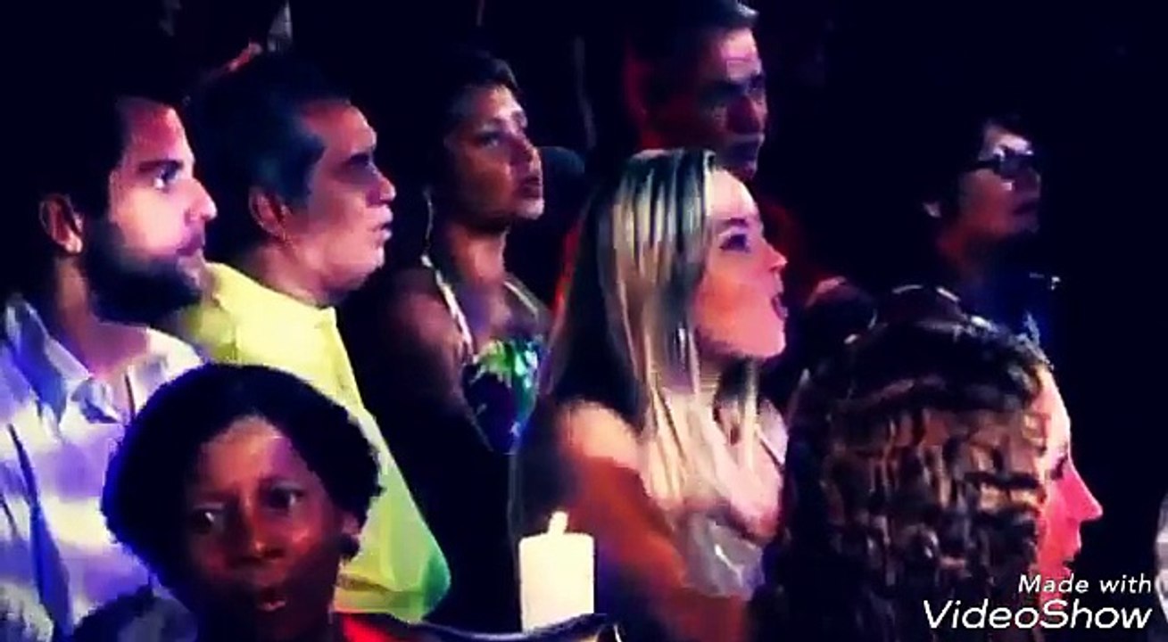 DE QUÉ VALE TENER TODO EN LA VIDA José Augusto