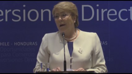 Bachelet busca ampliar lazos comerciales y de inversión con Honduras