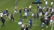 Tottenham fans raid White Hart Lane // Tottenham vs Manchester United 2 1 Premier League 2