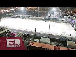Navidad en el DF: Abren la pista de hielo en el Zócalo capitalino/ Kimberly Armengol