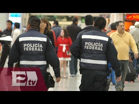 Retienen a dos sirios en el Aeropuerto Internacional de la Ciudad de México / Yuriria Sierra