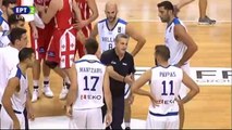 Ο Νίκος Παππάς αγνοεί επιδεικτικά τον Ηλία Ζούρο - Ελλάδα vs Γεωργία - 23.08.2017
