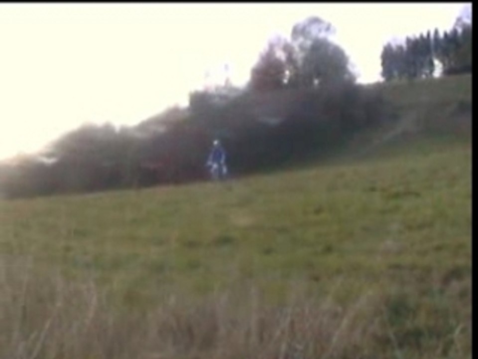 85YZ