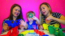 Défi enfants pour émoticônes emoji smiley Challenge dépeignent jeu