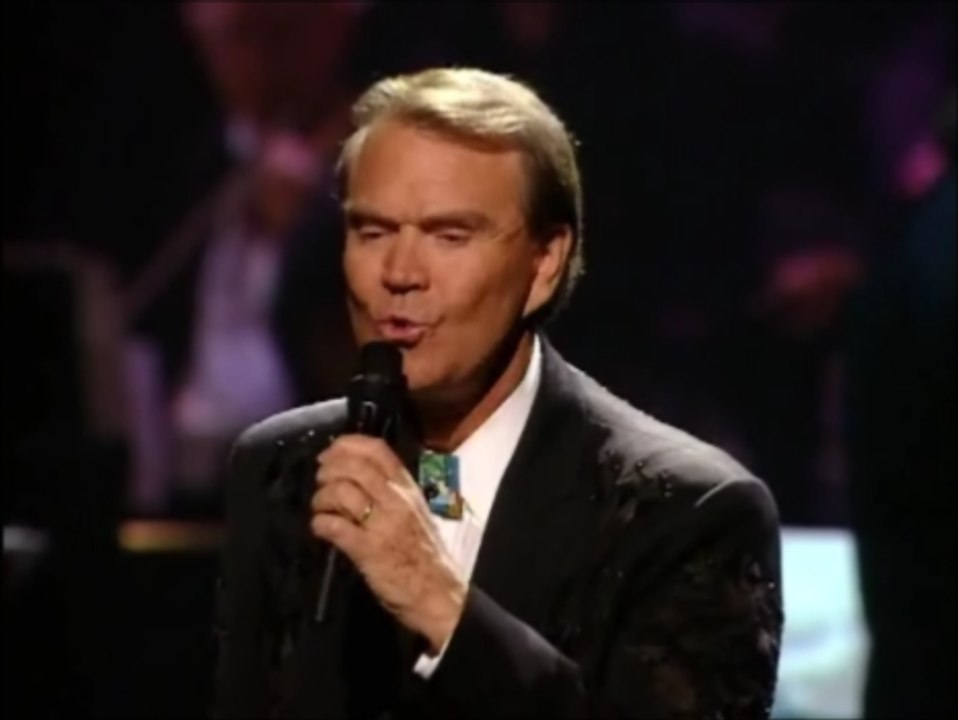 GLEN CAMPBELL - LIVE 2001 - "By The Time I Get To Phoenix"