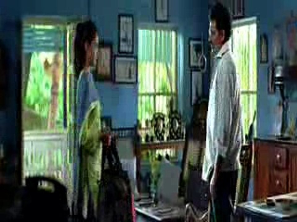 Love feel Song-UYIRE UYIRE PIRIYADHEY