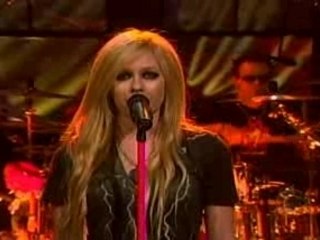Avril Lavigne Live Hot