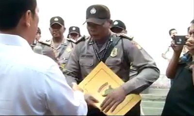 14 Bintara Polisi Dapat Penghargaan