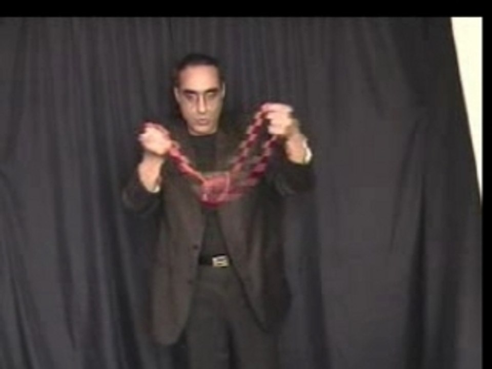 MAGIE DES CORDES FAIRE UN NOEUD SANS LES BOUTS