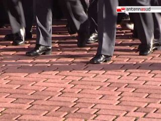 TG 05.12.12 GdF Bari, cerimonia dell'alzabandiera alla Legione Allievi