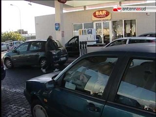 TG 12.12.12 Sciopero benzinai, adesione fino al 95%
