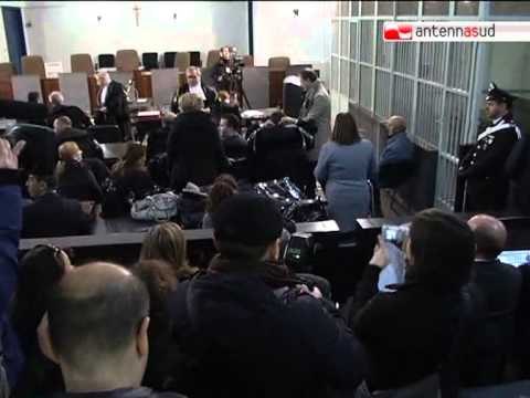 TG 12.12.12 Processo Scazzi, l'ennesimo show di Michele Misseri