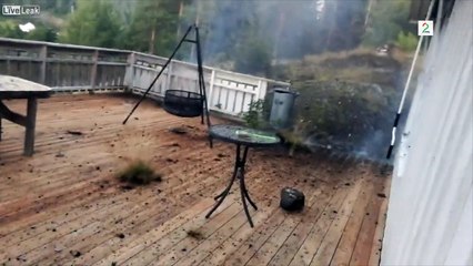 Un éclair explose la terrasse à 5 mètres de cet homme en Norvège