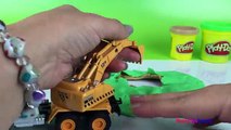Play Doh play Scuderia Wheeled Excavator truck toys & Construction Toys DisneyToysReview