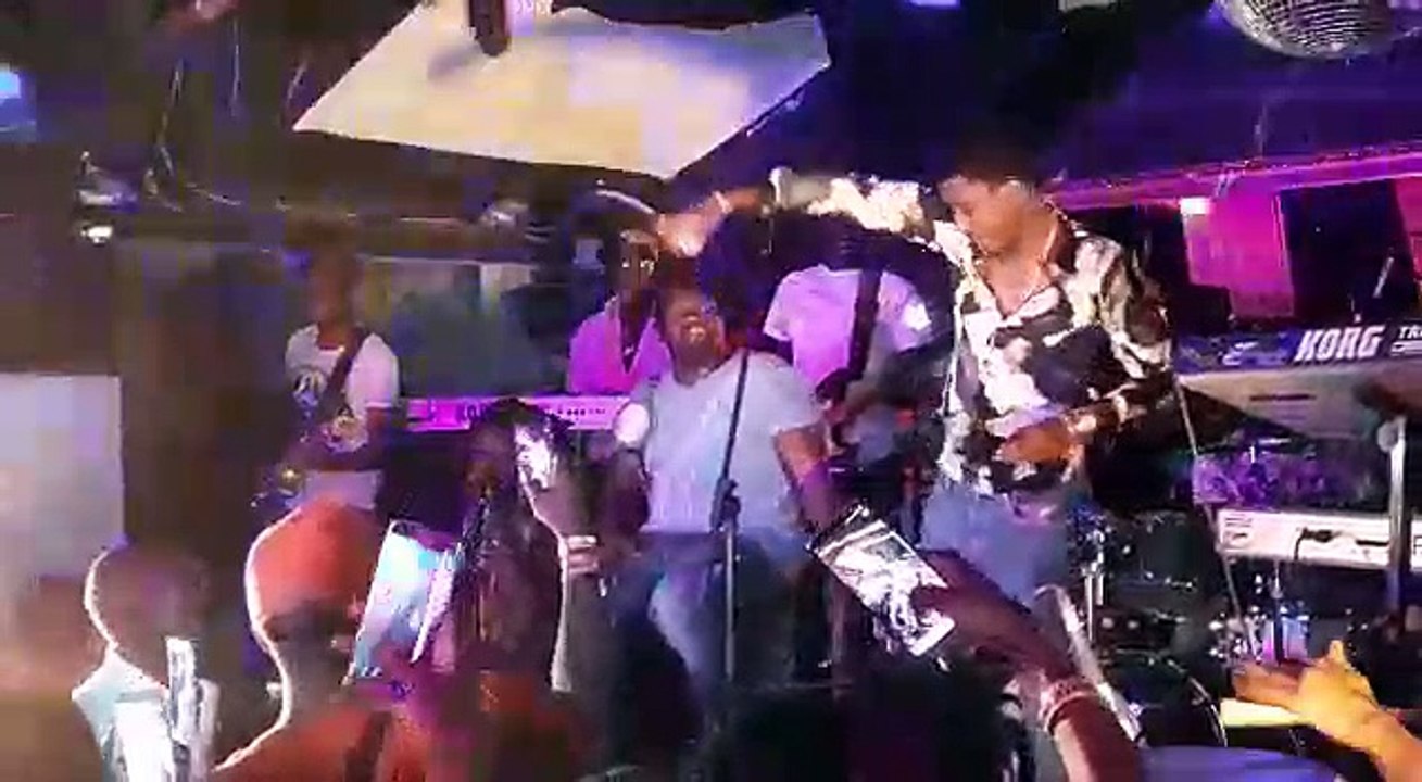Wally Seck assure le show à Ibiza, le pari de la mobilisation réussie (Partie 2)