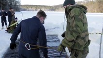 Evaluar congelar risa infantería de marina Marina noruegos de apagado su en usted al mismo tiempo s