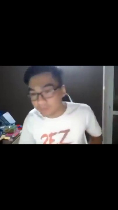 Chọn ai bây giờ