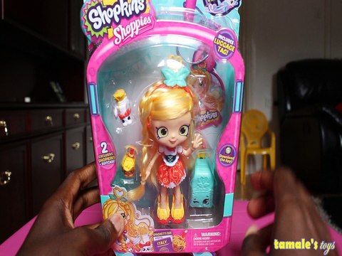 SHOPKINS SHOPPIES ,SPAGHETTI SUE ,REVIEW , INCLUDES ,LUGGAGE TAG, SUITCASE, EXCLUSIVE ,MARIO MEATBALL ,LYN GWEENI, Toys