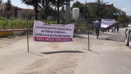 Arazisinden Geçen Yolu Beton Dökerek Kapattı