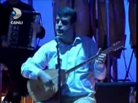 Ne Ağlarsın Benim Zülfü Siyahım Beyaz Show