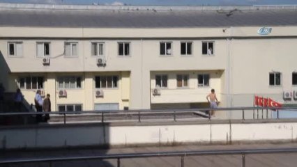 Valilik Binasına Çıktı, İntihara Teşebbüs Etti