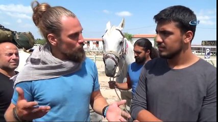 Polonya'dan Kudüs'e At Sırtında Kutsal Yolculuk