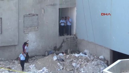Mersin Erdemli'de İnşaat İskelesinden Düşen 2 İşçi Öldü