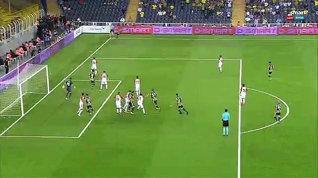Roman Neustadter Goal HD - Fenerbahce (Tur)	1-0	Vardar (Mac) 24.08.2017
