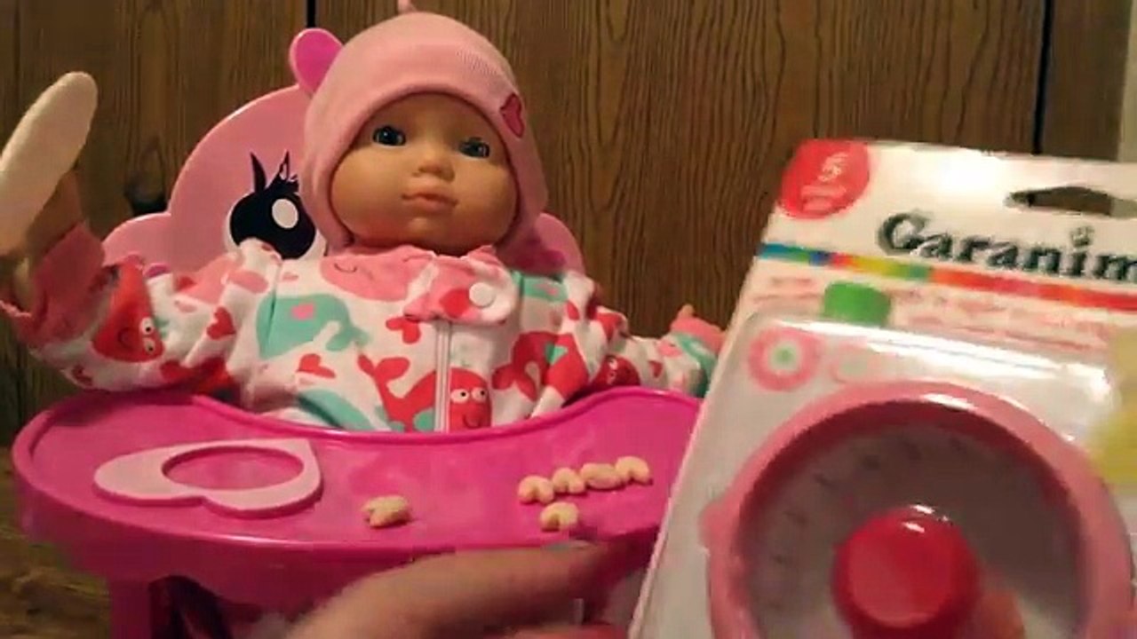Bitty Baby Autumn Changing and Feeding Video