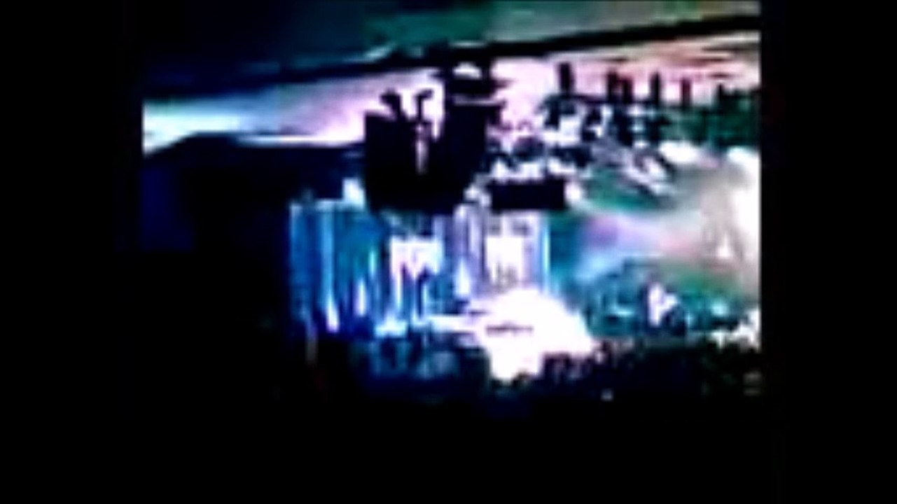 Muse - Knights of Cydonia, Melbourne Festival Hall, 01/30/2007