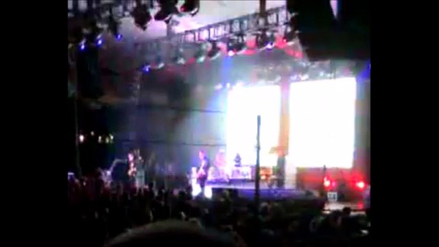 Muse - Supermassive Black Hole, Melbourne Festival Hall, 01/31/2007