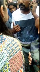 India Journalist heckled in Public