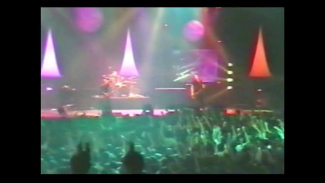 Muse - Bliss, Paris Zenith, 10/29/2001
