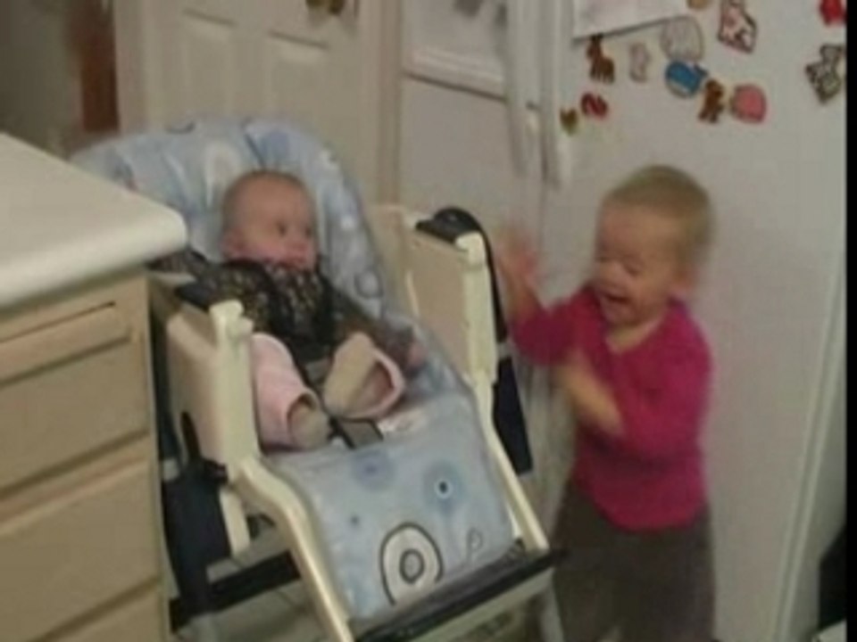 Agathe et Juliette sept-oct 2007