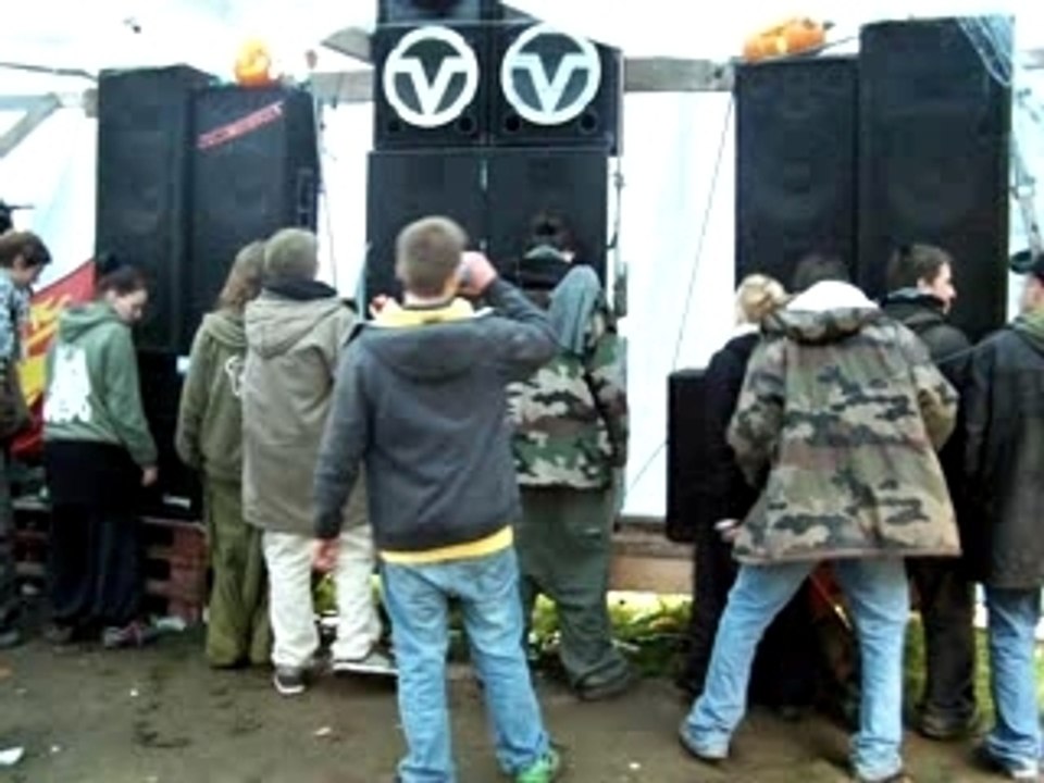 teuf d-volté halloween party