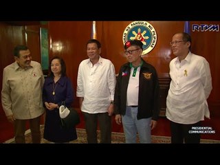 Duterte meets with ex-presidents at national security meeting