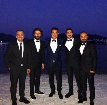 Acun Ilıcalı, Esat Yontuç'un Düğününde Damatlık Provası Yaptı