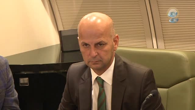 Başbakan Yıldırım Uçakta Gazetecilerin Sorularını Cevapladı