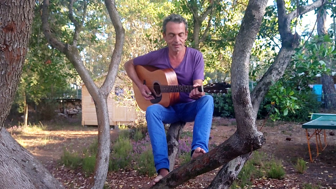 Au Cap Ferret, Marc Delmas dévoile ses nouvelles chansons 5/7