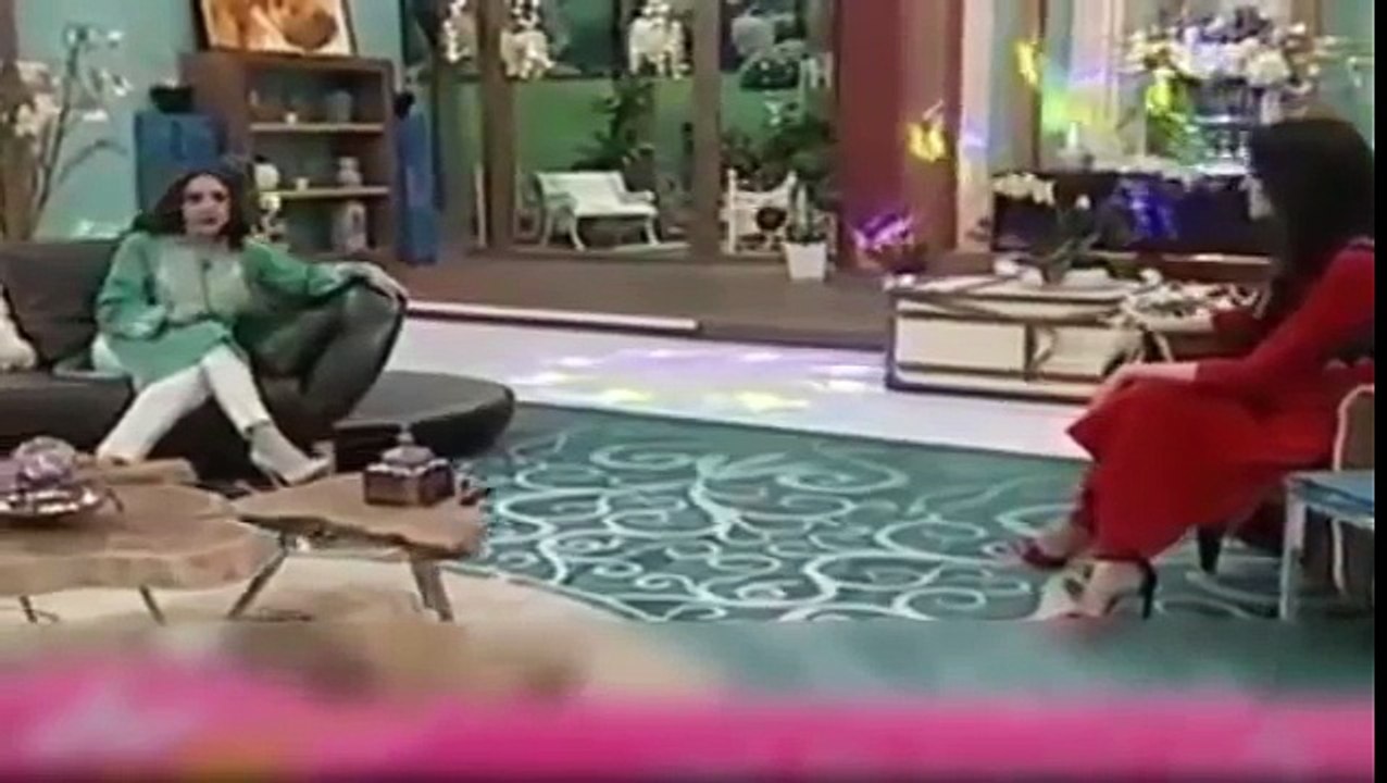 Juggan Kazim Talking About Her Breast Size in Morning Show   YouTube