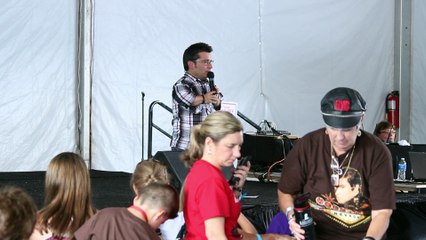 Duke Mason live at the entertainment tent Elvis Week 2017