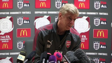 Arsene Wenger and late deals