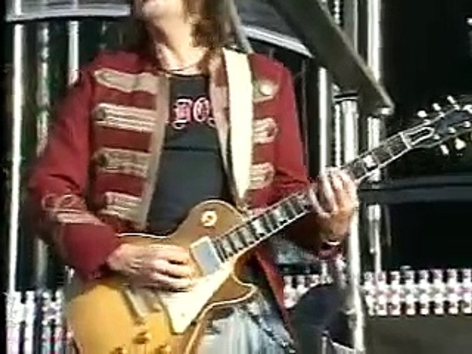 Bon Jovi - Everyday (Live In Hyde Park 2003)