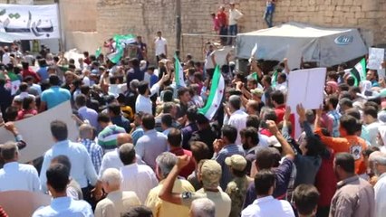 Anjara'da Suriye Rejimi Aleyhinde Yürüyüş Yapıldı