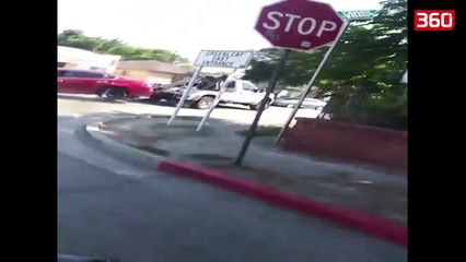 I grabisin makinen ne mes te dites, pronarit nuk i trembet syri e i ndjek nga pas (360video)