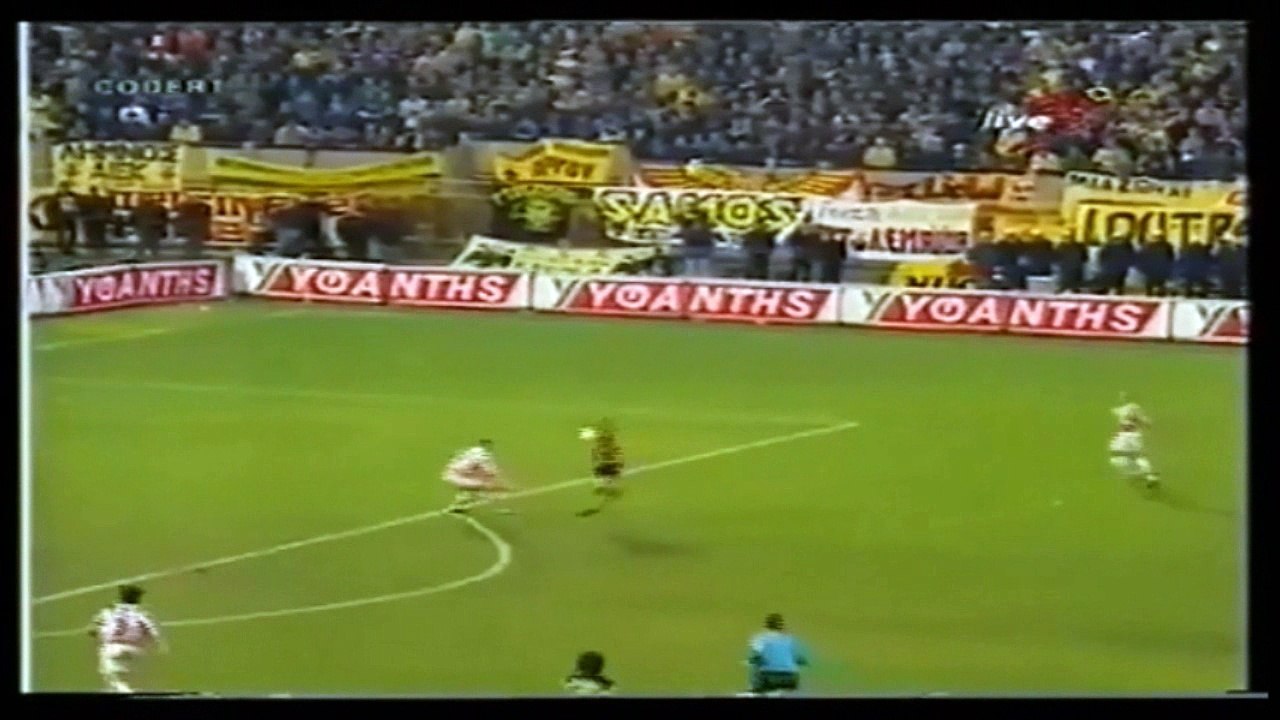 Ντέμης ή Αλέφας;