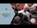 Papa Francisco saluda a la clase política mexicana en Palacio Nacional
