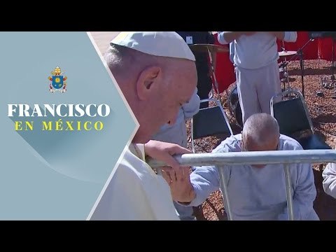 Papa Francisco se despide de presos al concluir misa en penal de Ciudad Juárez