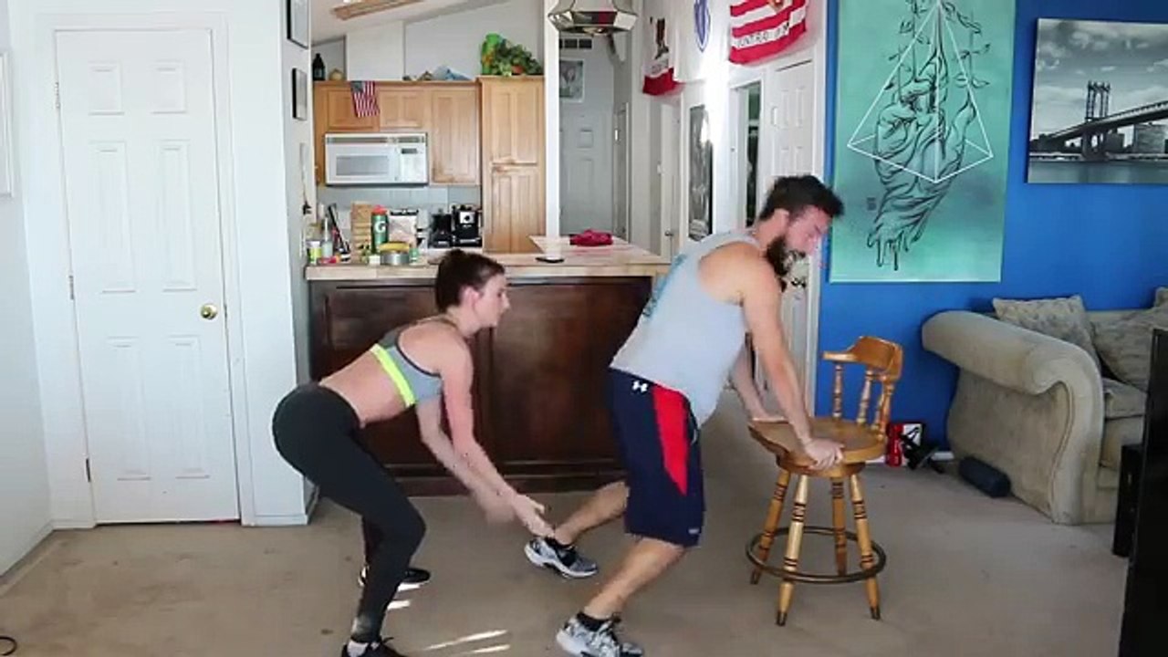 YOGA CHALLENGE w/ MaxNoSleeves